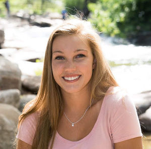 Meet your Posher, Isabel